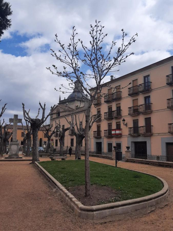 Апартаменты Plaza San Salvador Сьюдад-Родриго Экстерьер фото